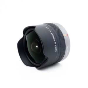 Lumix 8mm f35 Fisheye-2 Panasonic Lumix 8mm f/3.5 Fisheye G - Käytetty