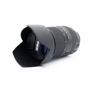 Nikon 18-300mm f35-56G VR ED-3 Nikon AF-S Nikkor 18-300mm f/3.5-5.6G ED DX VR - Käytetty