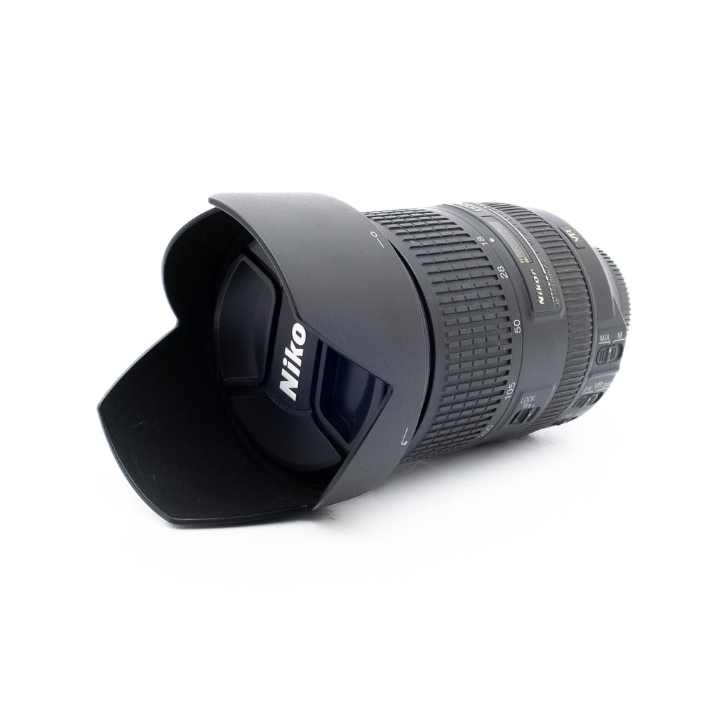 Nikon 18-300mm f35-56G VR ED-3 Nikon AF-S Nikkor 18-300mm f/3.5-5.6G ED DX VR - Käytetty