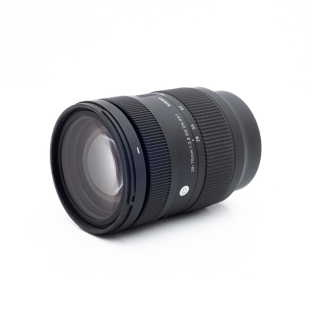 Sigma 28-70mm f/2.8 DG DN C Sony E - Käytetty
