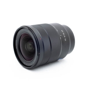 Sony 16-35mm f4 ZA OSS-2 Sony FE 16-35mm f/4 ZA OSS (Kunto K5) - Käytetty