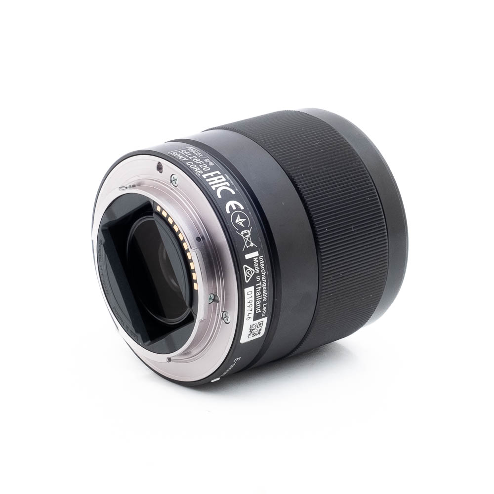 Sony FE 28mm f/2 - Käytetty