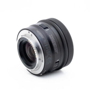 Sony 40mm f25 G-1-2 Sony FE 40mm f/2.5 G (Kunto K5) - Käytetty