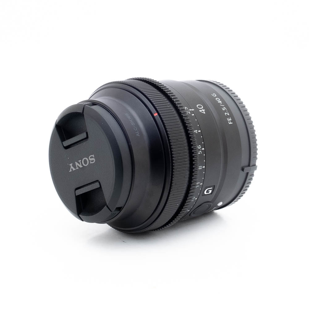 Sony 40mm f25 G-3-2 Sony FE 40mm f/2.5 G (Kunto K5) - Käytetty