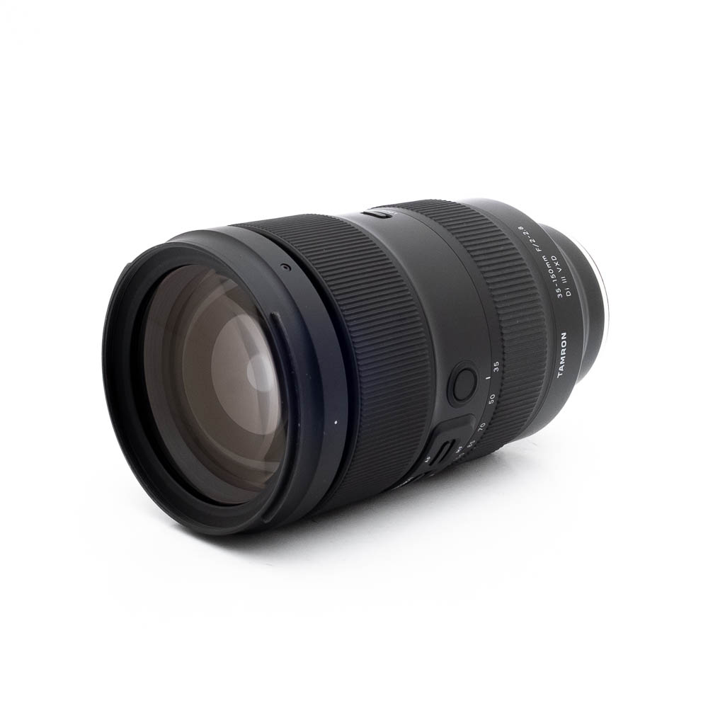 Tamron 35-150mm f2-28 Di III VXD Sony-2 Tamron 35-150mm f/2-2.8 Di III VXD Sony (sis.ALV24%) - Käytetty