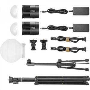 godox-lc30d-k2-litemons-tabletop-led-2-light-kit Godox Litemons LED LC30Bi Tabletop Bi-color Light Double Light Kit sisältää kaksi LED-valoa virtasovittimilla, valonhajottimet, kiinnityssovittimet, liitäntäkaapelit ja kokoontaitettavan kolmijalkaisen jalustan, jotka kaikki näkyvät valkoisella pohjalla.