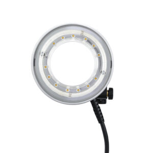 1660054157_911 Godox R2400 Rengassalamapää AD1200Pro / P2400 -laitteille on pyöreä muotoilu, jossa on useita LED-valoja sisäreunassa ja musta virtajohto oikeassa alakulmassa, kuvassa etupuolella valkoisella taustalla.