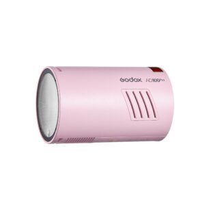 1669807546_797 Godox AD100 Pro TTL - Pinkissä on kannettava, sylinterimäinen muotoilu, jossa on etupuolella oleva salamapää ja sivussa olevat tuuletusaukot valkoista taustaa vasten.