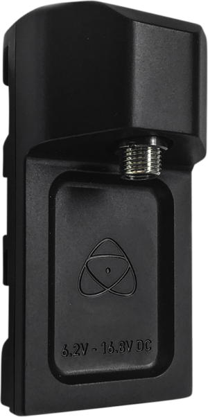 ATOMOS AtomX Battery Eliminator on musta elektroninen paristosovitin, jonka pinnalla on metallinen liitinruuvi, logo ja teksti "6.2V - 16.8V DC".