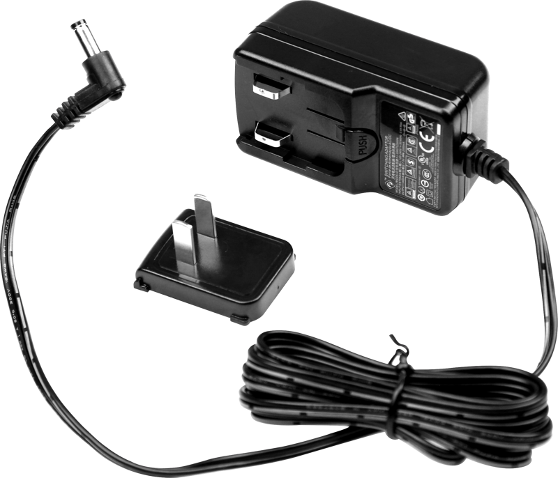 800q-02_118930 NANLITE-virtalähde 7,5V 2A on esitetty mustana, ja siinä on UK-pistokeliitäntä, pitkä kaapeli ja suorakulmainen tynnyriliitin. Sovitin ja pistokkeen kiinnitys on irrotettu ja näytetään valkoisella pohjalla.