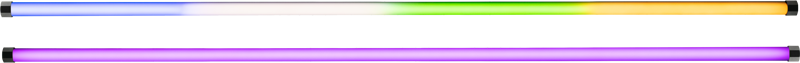 800q-02_124993 NANLITE PavoTube II 60XR 2KIT-S LED-putkivalot: yläputki häipyy sinisestä valkoiseen, vihreästä keltaiseen, kun taas alaosa on kiinteä violetti. Molemmissa on mustat päätykappaleet.