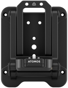 800q-02_125019 ATOMOS Z-Mount on musta kameran kiinnityslevy, jossa on useita ruuvinreikiä ja keskellä oleva nuppi ja joka on suunniteltu kameralaitteiden kiinnittämiseen turvallisesti erilaisiin pintoihin.