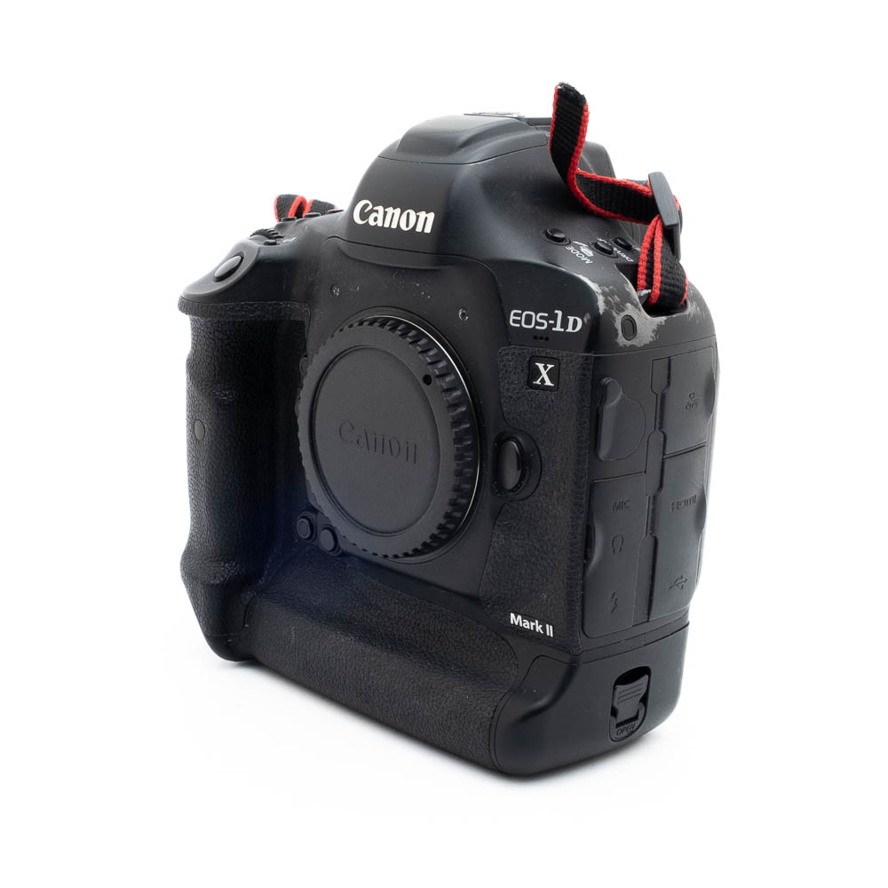 Canon 1Dx Mark II 1025-5 Canon EOS 1DX Mark II (SC 136500, sis.ALV24%) - Käytetty