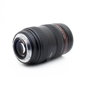 Canon 24-70mm f28 L USM-1 Canon EF 24-70mm f/2.8 L USM (sis.ALV24%) - Käytetty