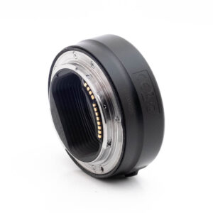 Canon EF Eos R Adapter-1 Canon Mount Adapter EF - EOS R (Kunto K5) - Käytetty