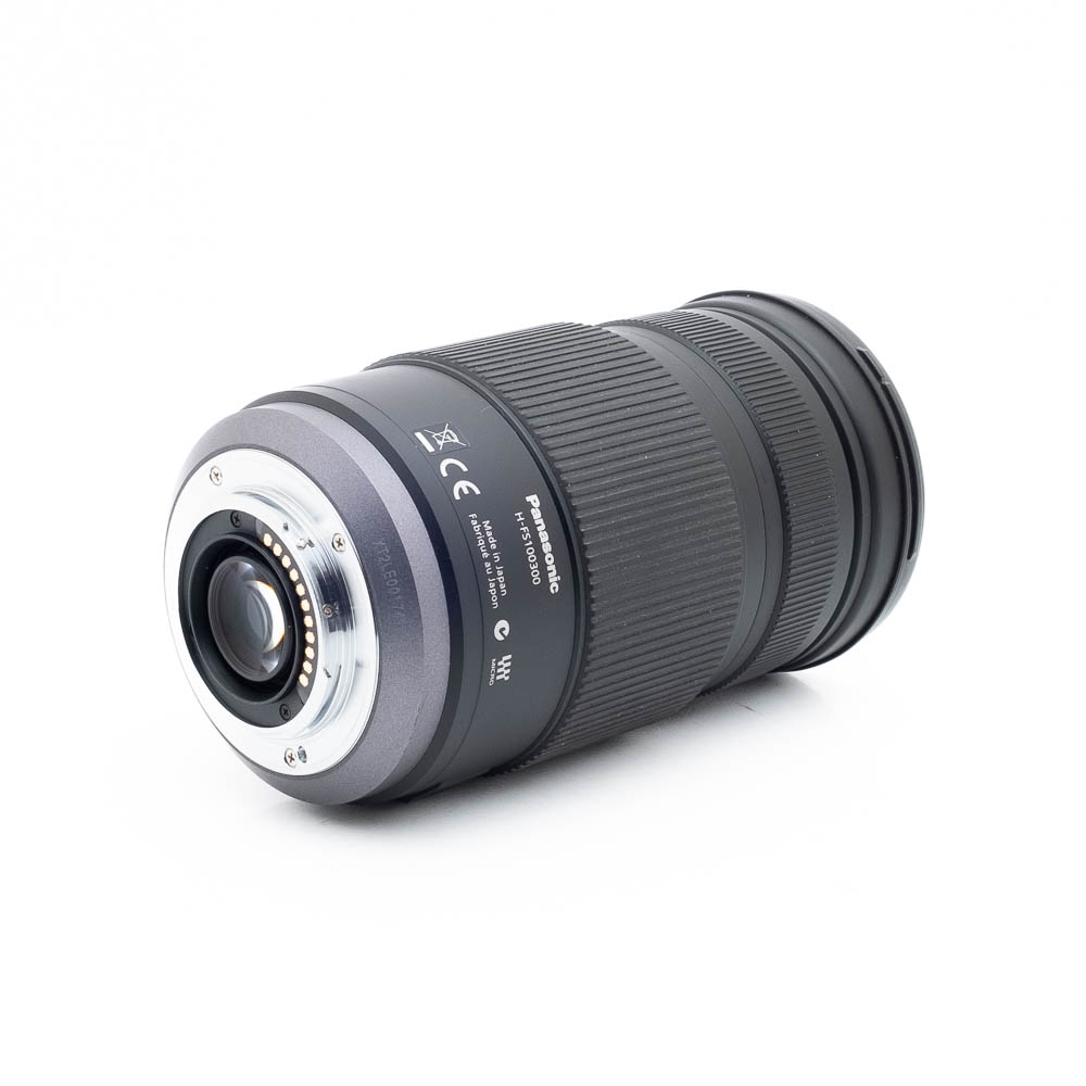 Lumix 100-300mm f4-56 Mega OIS-1 Panasonic 100-300mm f/4-5.6 O.I.S - Käytetty