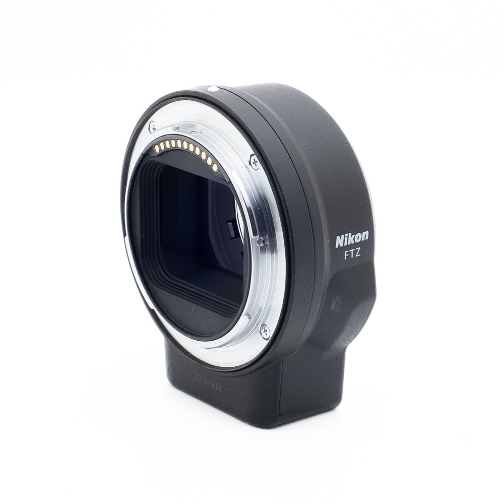 Nikon FTZ-1-9 Nikon FTZ adapteri (Kunto K5) - Käytetty