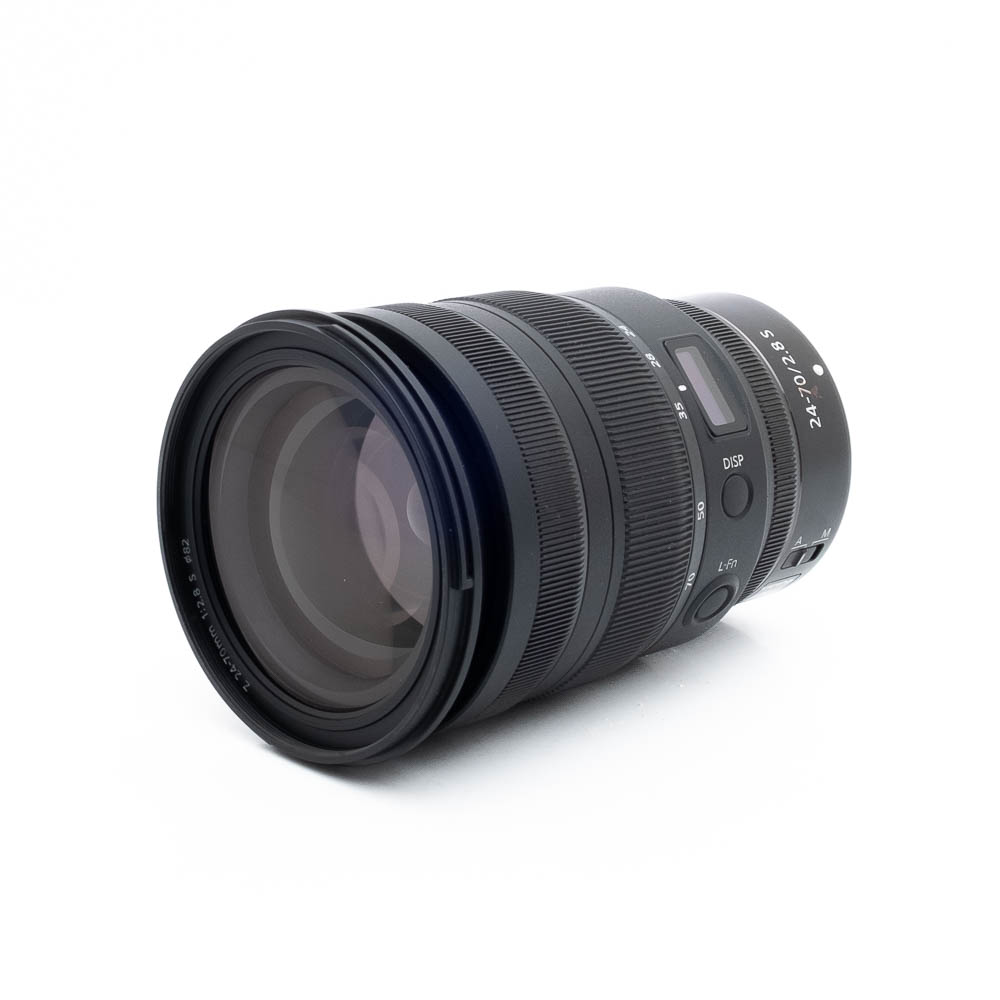 Nikon Z 24-70mm f28 S-2-2 Nikon Nikkor Z 24-70mm f/2.8 S - Käytetty