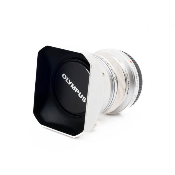 Olympus 12mm f/2 – Käytetty Käytetyt kamerat ja vaihtolaitteet 3