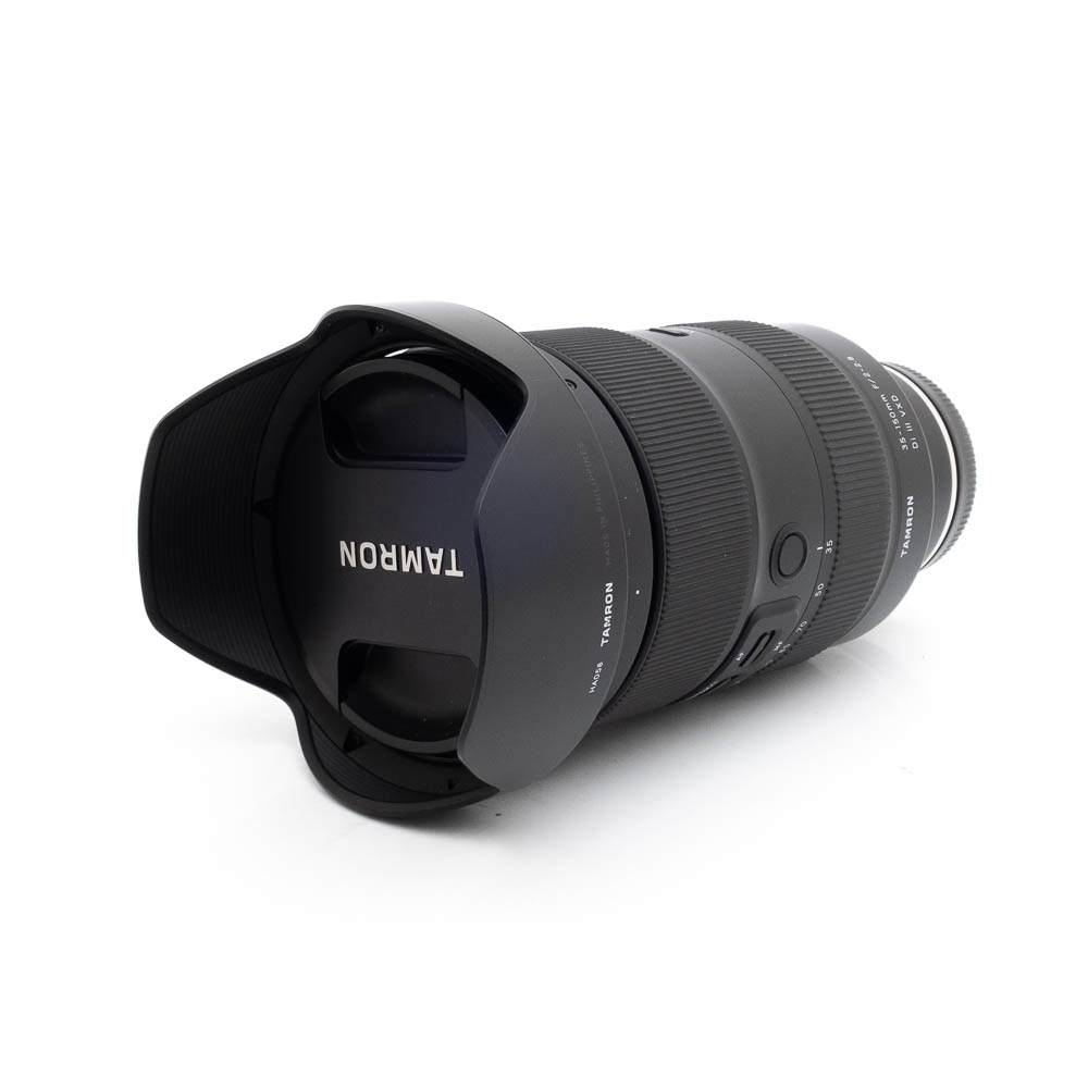 Sigma 35-150mm f2-28 Di III VXD Sony-3 Tamron 35-150mm f/2-2.8 Di III VXD Sony - Käytetty