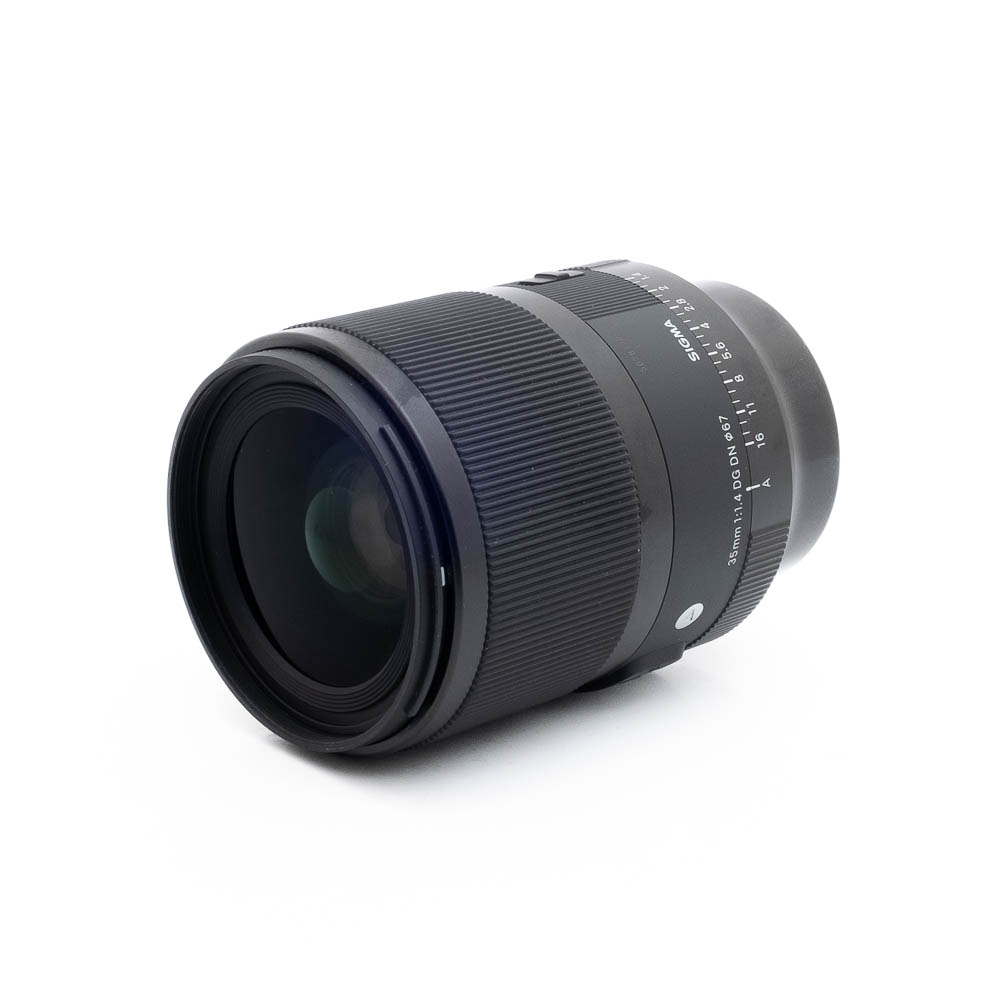 Sigma 35mm f14 DG DN Sony-2 Sigma Art 35mm f/1.4 DG DN Sony (sis.ALV24%, Kunto K5) - Käytetty