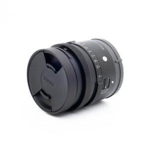 Sigma 45mm f28 DG DN Sony-3 Sigma 45mm f/2.8 DG DN Sony E (Kunto K5) - Käytetty