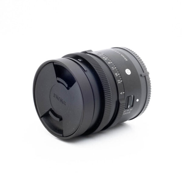 Sigma 45mm f/2.8 DG DN Sony E (Kunto K5) – Käytetty Käytetyt kamerat ja vaihtolaitteet 3