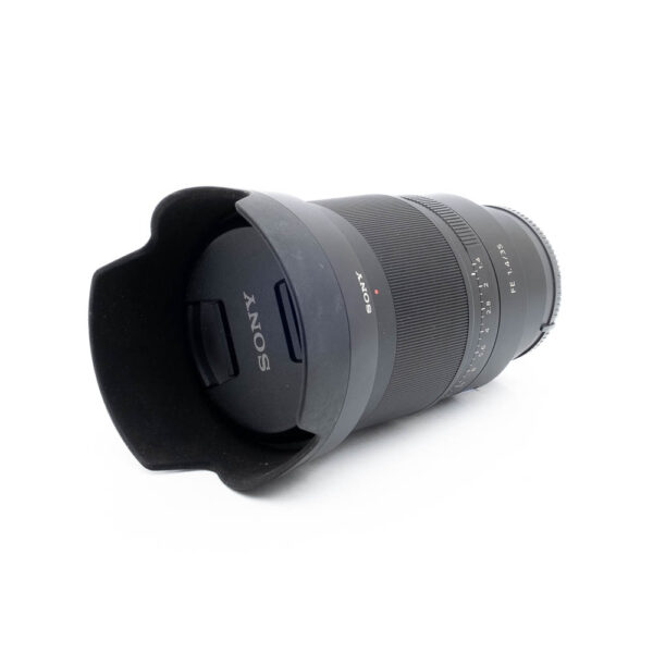 Sony FE Distagon T* 35mm f/1.4 ZA (sis.ALV24%, Kunto K4.5) – Käytetty Käytetyt kamerat ja vaihtolaitteet 3