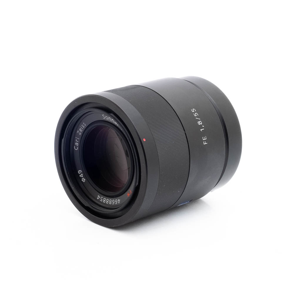 Sony 55mm f18 ZA-2 Sony FE Sonnar T* 55mm f/1.8 ZA - Käytetty