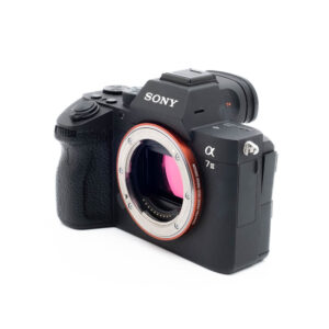 Sony A7 III 6374-4 Sony A7 III (SC 24000) – Käytetty