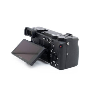 Sony a6600 (SC 7100, Kunto K5, sis.ALV24%) - Käytetty