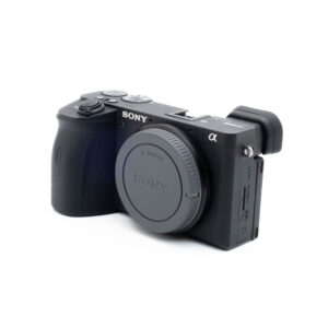 Sony a6600 (SC 7100, Kunto K5, sis.ALV24%) - Käytetty
