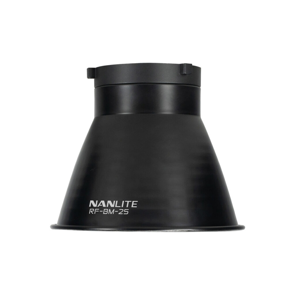 nanlite 45 refla2 Musta NANLITE 45° -heijastin FM-kiinnityksellä, jossa on leveä kartiomainen muoto ja mallin nimi valkoisella pohjan lähellä, suunniteltu valokuvaukseen ja videokuvaukseen.