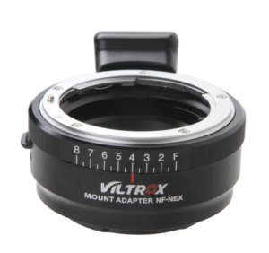 1539257403_710 Viltrox Nikon F - NEX -sovittimessa on musta viimeistely, numeroitu valitsin ja lukitusvipu, joiden avulla voit kiinnittää Nikon F-mount -objektiivit Sony NEX -kameroihin.
