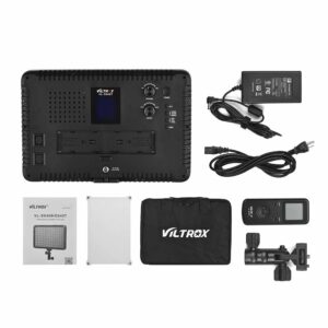 1547045164_220 Viltrox VL D640T LED-valopaketti valkoisella pohjalla, joka sisältää LED-paneelin, virtalähteen, kaapelin, kaukosäätimen, valkoisen diffuusorin, käyttöohjeen, kantolaukun ja kiinnikkeen.