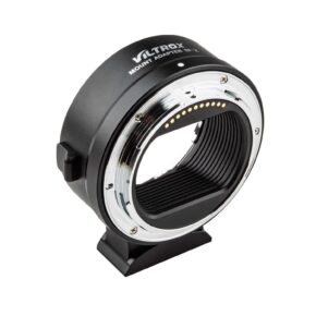 1585324357_393 Viltrox EF-Z Autofocus Adapter for Nikon Z6/Z7, jossa on elektroniset koskettimet Canonin EF-objektiivien kiinnittämiseksi Nikonin Z-mount-kameroihin, näkyy valkoisella pohjalla.
