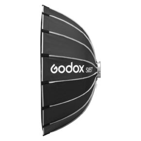 1705321823_296 The side view of the Godox Multifunctional Softbox S85T shows its name and model in white on a curved black surface, with the metal mounting ring on the right.