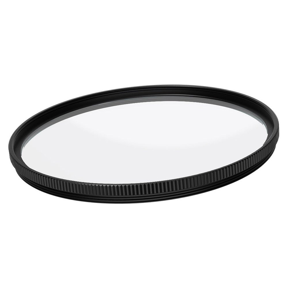 1707312913_968 Viltrox Ultra Slim MC UV / Protection Filter 72mm -suojasuodin on kirkas, pyöreä linssisuodin, jossa on musta, harjattu metallikehys, kuvattuna kulmassa valkoista taustaa vasten.