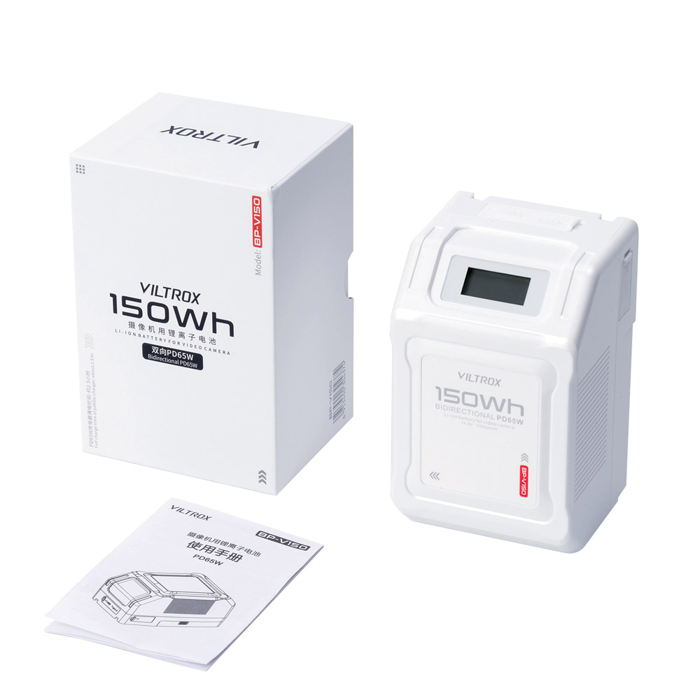 1707467297_011 Valkoinen Viltrox BP V150 10050mAh V-Mount -akku, jossa on näyttöruutu, näkyy pakkauslaatikon ja käyttöohjeen ohella valkoisella pohjalla.