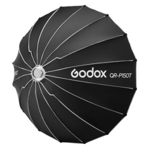 1709019870_762 Musta Godoxin Quick Release Parabolic Softbox livestriimaukseen, malli QR-P150T, jossa on hopeanväriset sisäkylkilinjat ja pyöreä keskiaukko. Softboxissa näkyy tuotemerkki ja malli valkoisin kirjaimin.