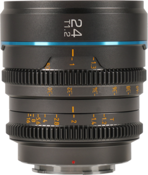 800q-01_126712 Close-up of the Sirui Cine Lens Nightwalker S35 24mm T1.2 L-Mount lens in metallic grey with blue and orange highlights and detailed focus and aperture markings on a black metal body.