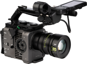 NiSi Cine Lens Athena Prime 25mm T1.9 PL-Mount -objektiivi on korkealaatuiseen videotuotantoon ja elokuvantekoon suunniteltu ammattimainen elokuvaobjektiivi, joka on ihanteellinen terävien, elokuvamaisten kuvien ottamiseen nopealla T1.9-aukolla.
