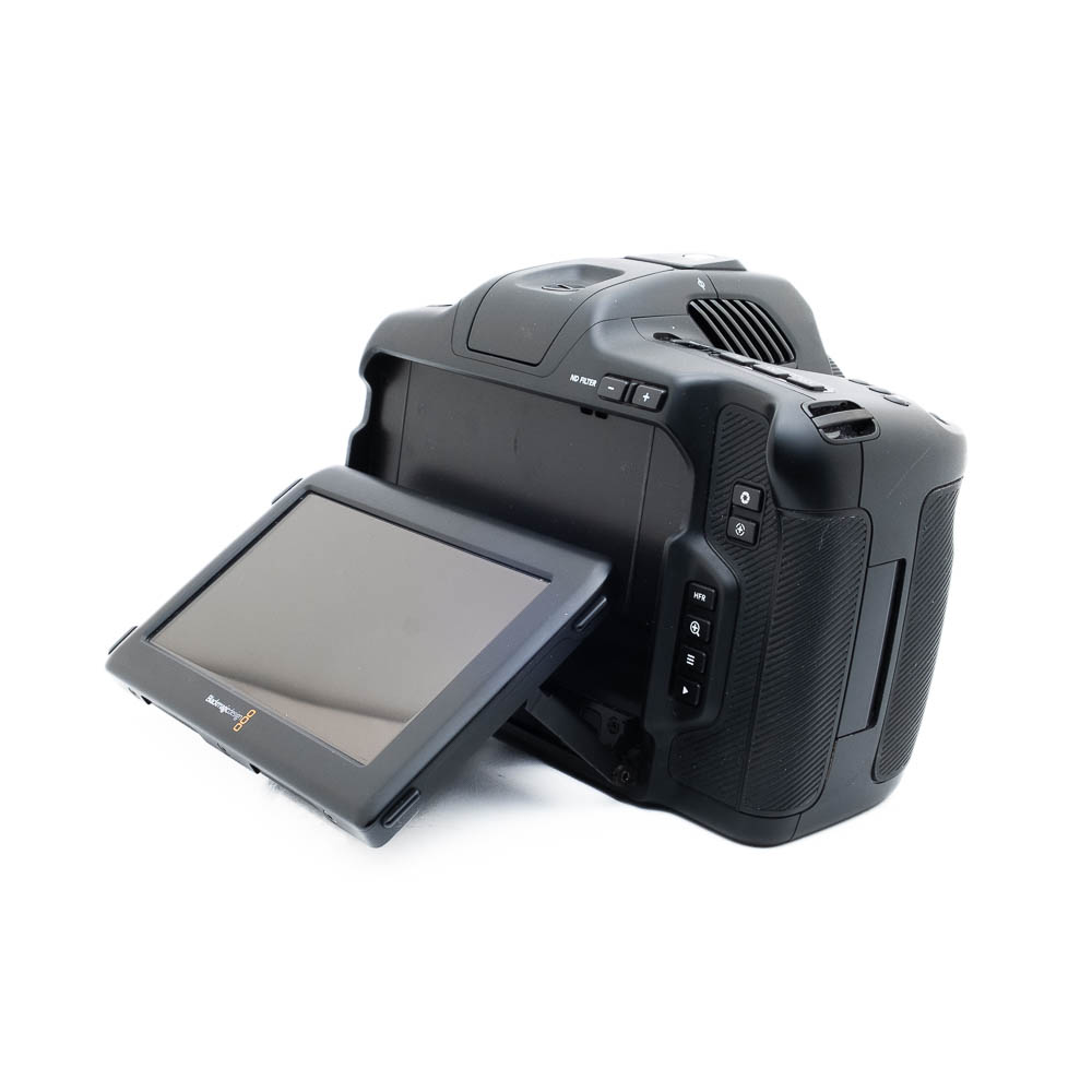 Blackmagic 6k-3 Blackmagic Pocket Cinema Camera 6K Pro (sis.ALV24%) - Käytetty