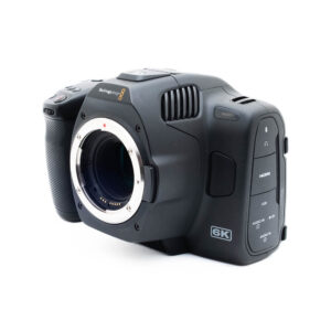 Blackmagic 6k-4 Blackmagic Pocket Cinema Camera 6K Pro (sis.ALV24%) - Käytetty