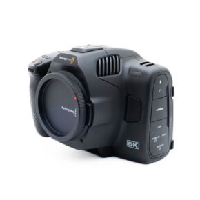 Blackmagic 6k-5 Blackmagic Pocket Cinema Camera 6K Pro (sis.ALV24%) - Käytetty