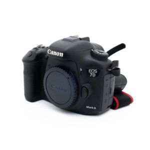Canon 7D Mark II 5965-5 Canon EOS 7D Mark II (SC 15000) - Käytetty