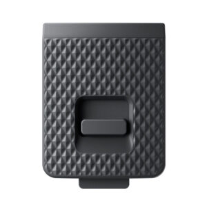 Insta360_X4_041 Insta360 X4 USB Cover on suorakulmainen, musta lisävaruste, jossa on timanttikuvioinen rakenne, pyöristetyt kulmat, keskellä oleva liukusäädin ja pieni uloke alareunassa.