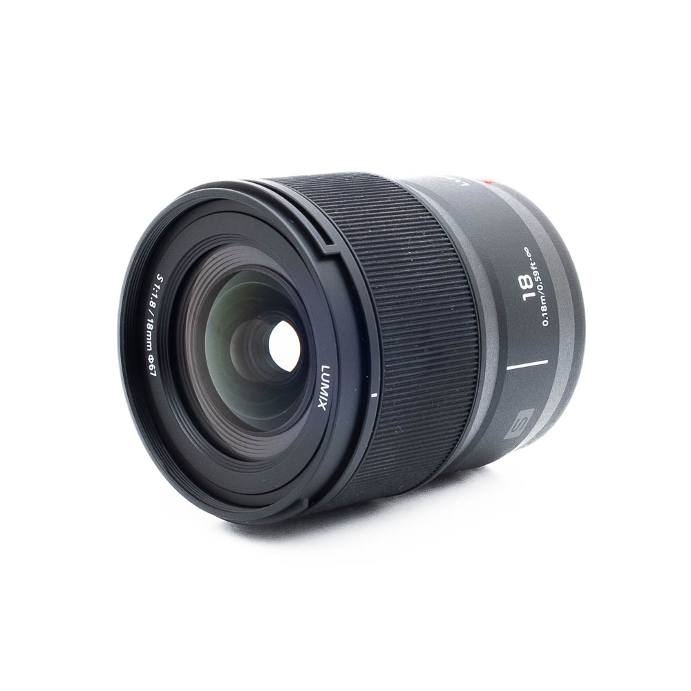 Lumix 18mm f18 S-2 Panasonic Lumix S 18mm f/1.8 - Käytetty