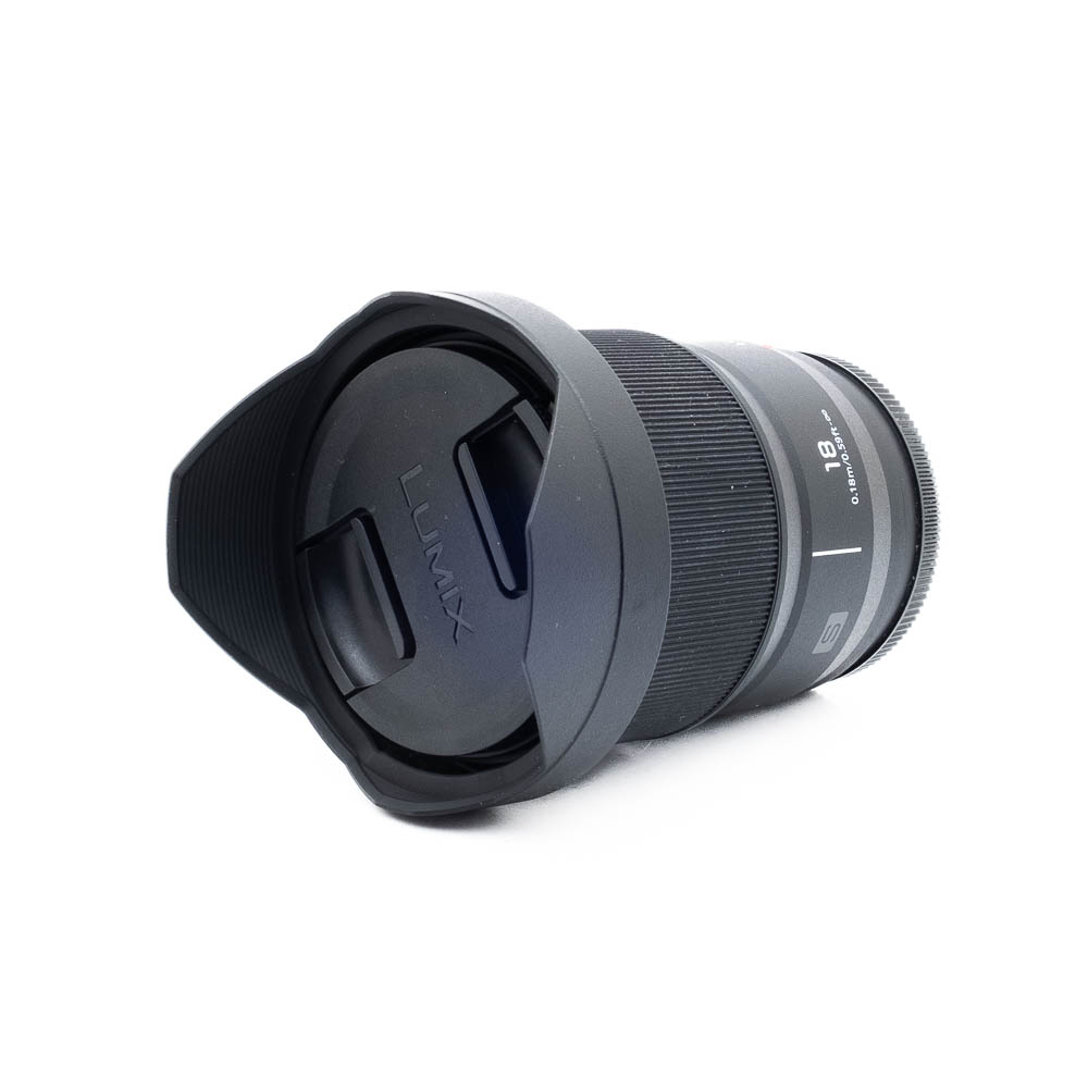 Lumix 18mm f18 S-3 Panasonic Lumix S 18mm f/1.8 - Käytetty