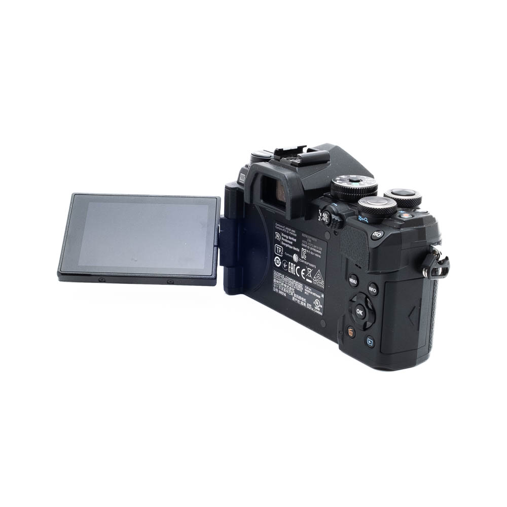Olympus E-M5 III 3681-3 Olympus OM-D E-M5 Mark II (SC 1300, Kunto K5) - Käytetty
